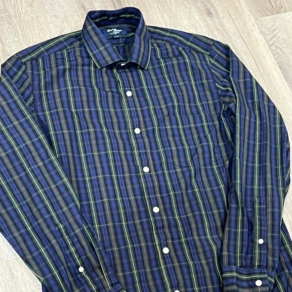 J. Crew Medium 15-15.5 Thompson Tartan Plaid Holiday Christmas Button Down Shirt